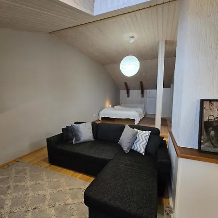Apartmán Idyllinen Kaksio Neristanissa