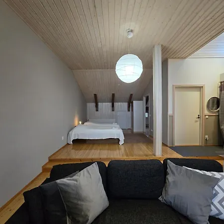 Idyllinen Kaksio Neristanissa Apartmán